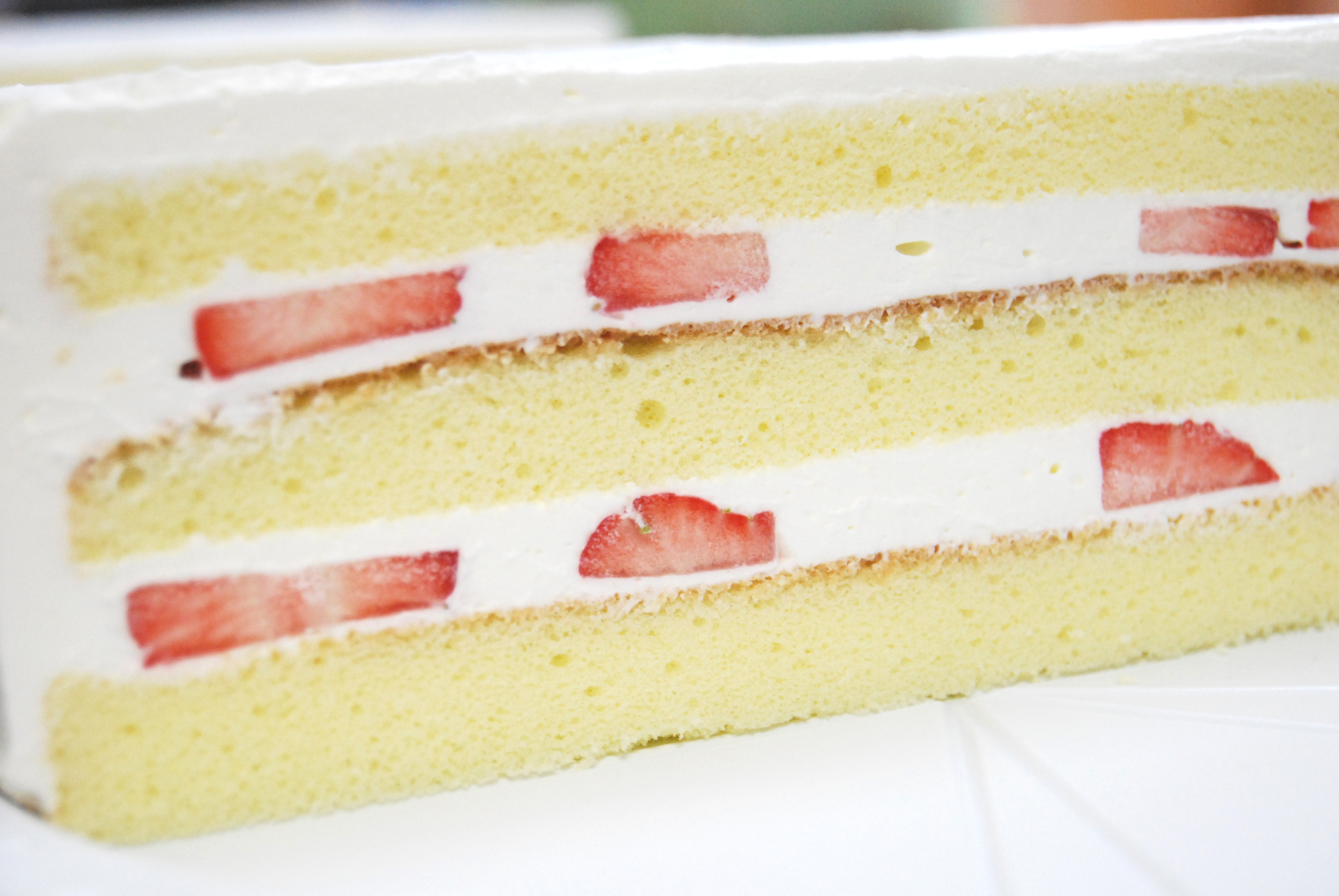 バースデーケーキ（誕生日ケーキ）｜Happy anniversary!デコレーションケーキ｜鶴岡で美味しい生クリームケーキ！